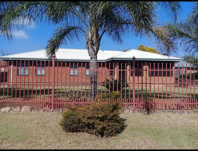 4 BEDROOM HOUSE SOLD IN KWAGGASRAND